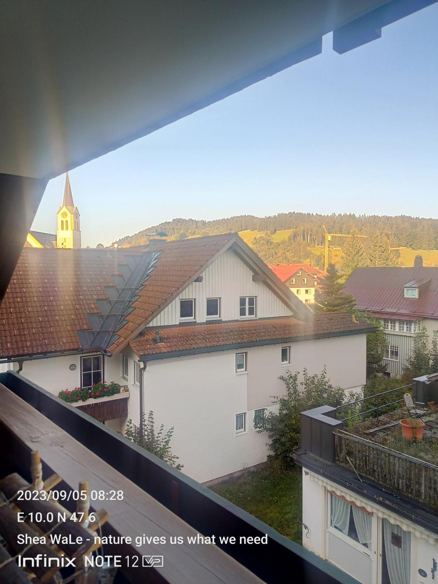 Allgaeu Vibes - Fusslaeufige Erreichbarkeit Vom Bahnhof, Mit Aussicht, Wettergeschuetzter Balkon Oberstaufen Exterior photo