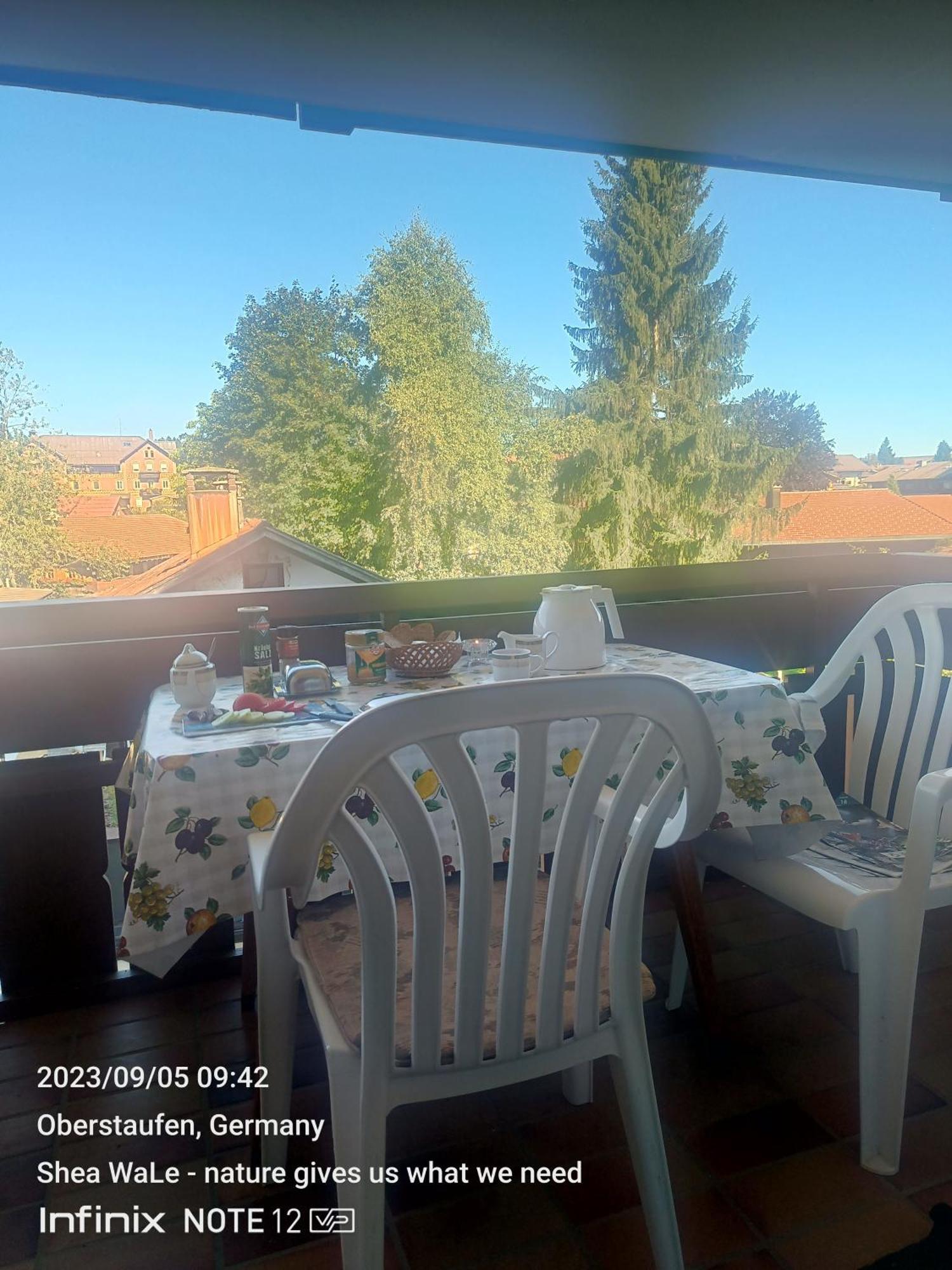 Allgaeu Vibes - Fusslaeufige Erreichbarkeit Vom Bahnhof, Mit Aussicht, Wettergeschuetzter Balkon Oberstaufen Exterior photo